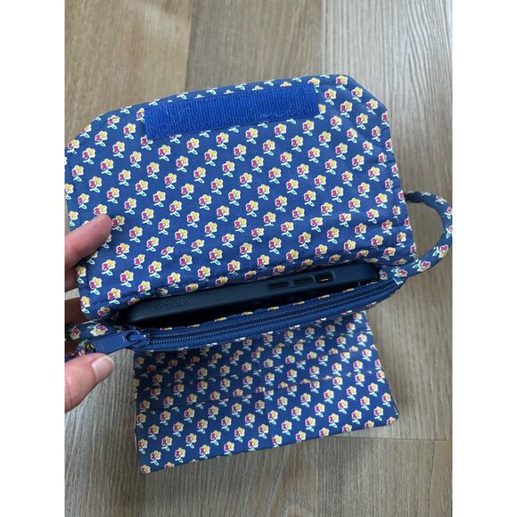 Vera Bradley Vintage Royal Blue‎ 80s Wallet on a String Like New Holds iPhone! - Picture 11 of 14